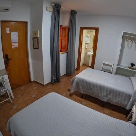 Hostal Canalejas Cádiz Buitenkant foto